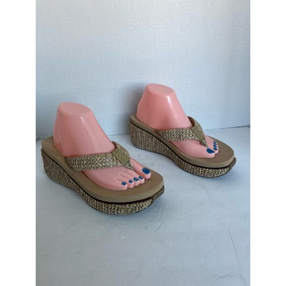 Volatile Island Natural Woven Tan Platform Wedge Thong Flip-Flop Sandals 10 - Picture 3 of 11